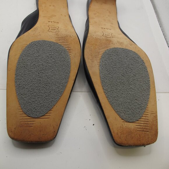 Talbot’s Bunny black leather slide with black patent leather toe 8.5N - Picture 6 of 6